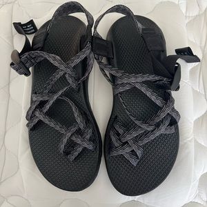 Womens chacos